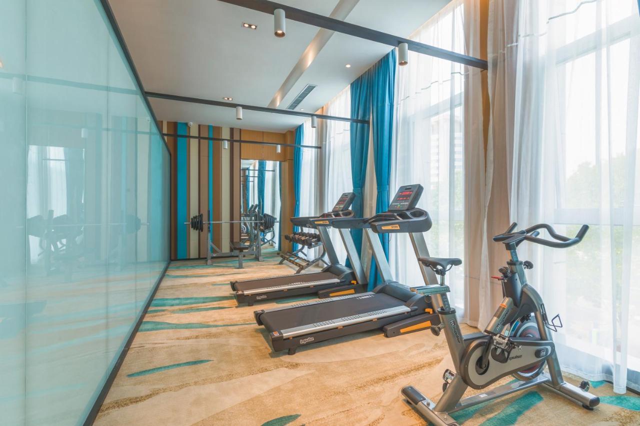 Holiday Inn Express Qingdao Chengyang Central By Ihg Eksteriør bilde
