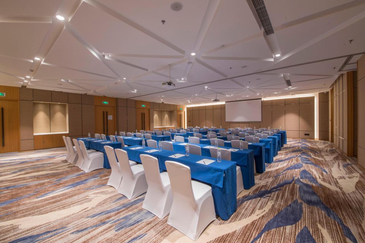 Holiday Inn Express Qingdao Chengyang Central By Ihg Eksteriør bilde