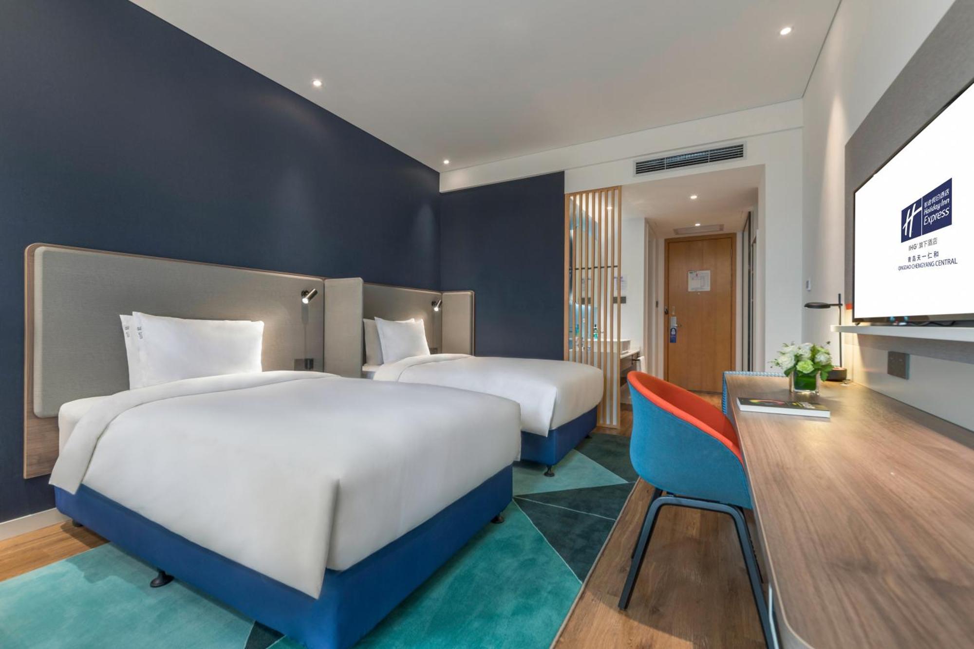 Holiday Inn Express Qingdao Chengyang Central By Ihg Eksteriør bilde