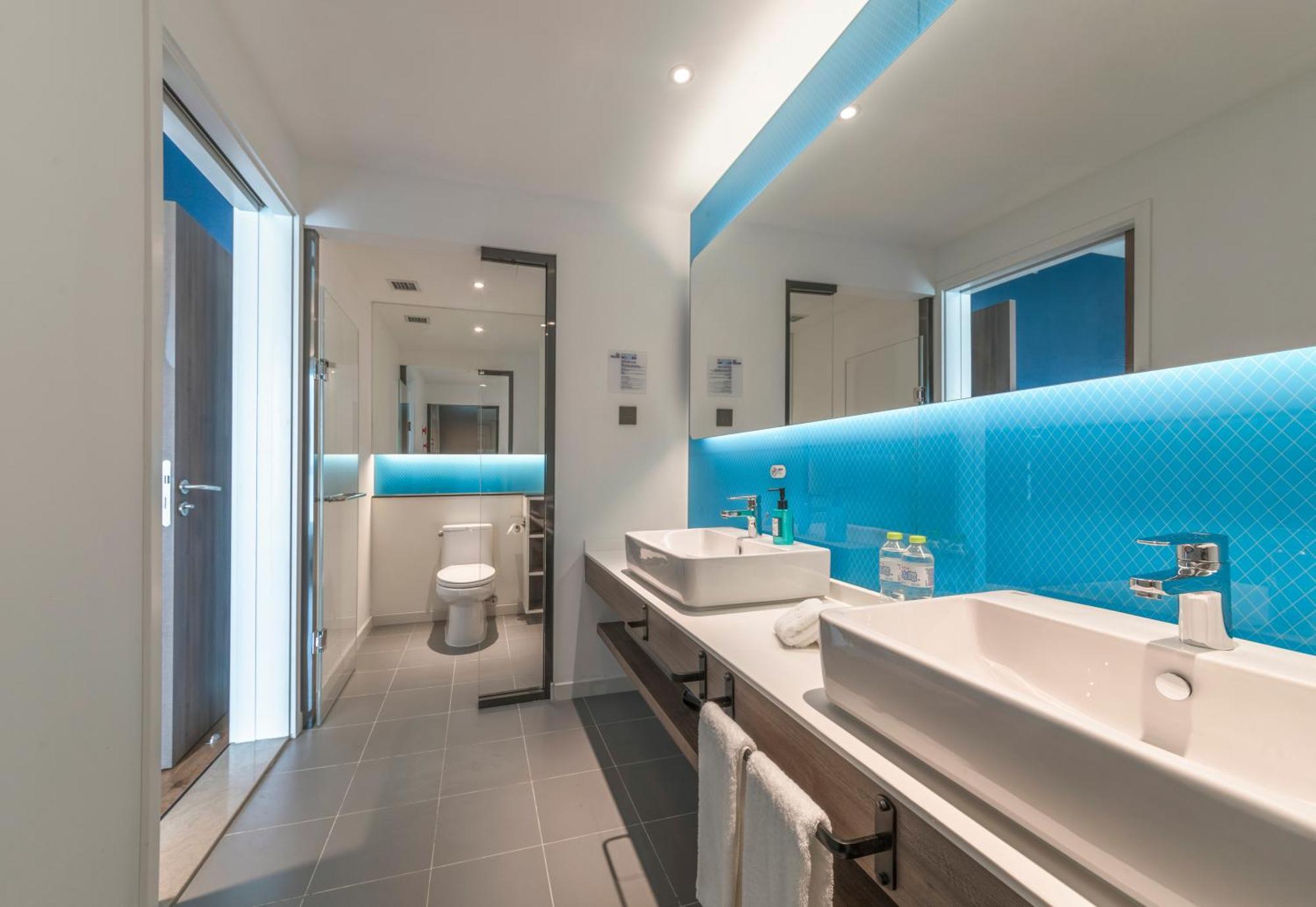 Holiday Inn Express Qingdao Chengyang Central By Ihg Eksteriør bilde